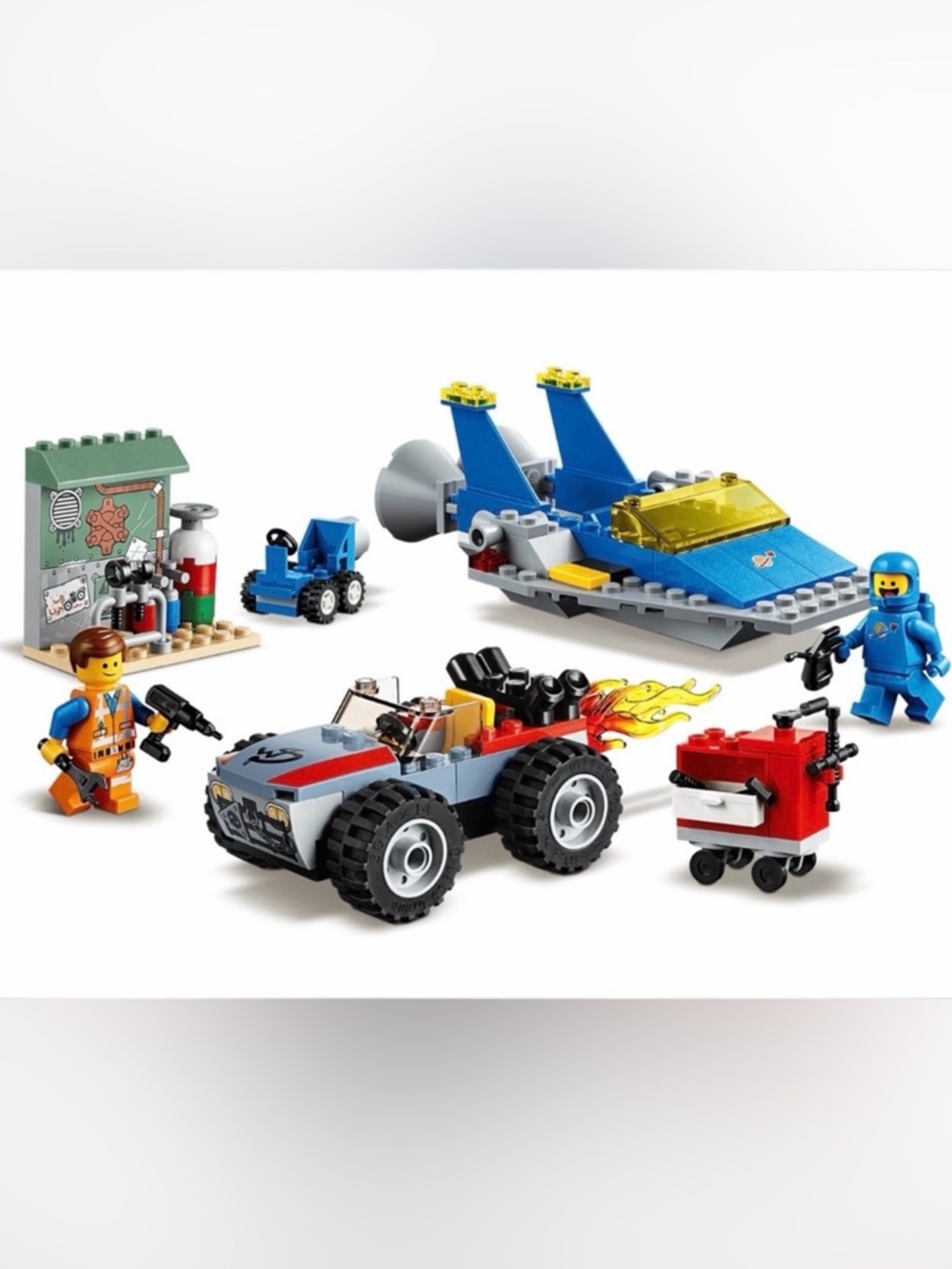 THE LEGO MOVIE 2 Emmet and Benny’s ‘Build and Fix’ Workshop #70821 (Retired Set)